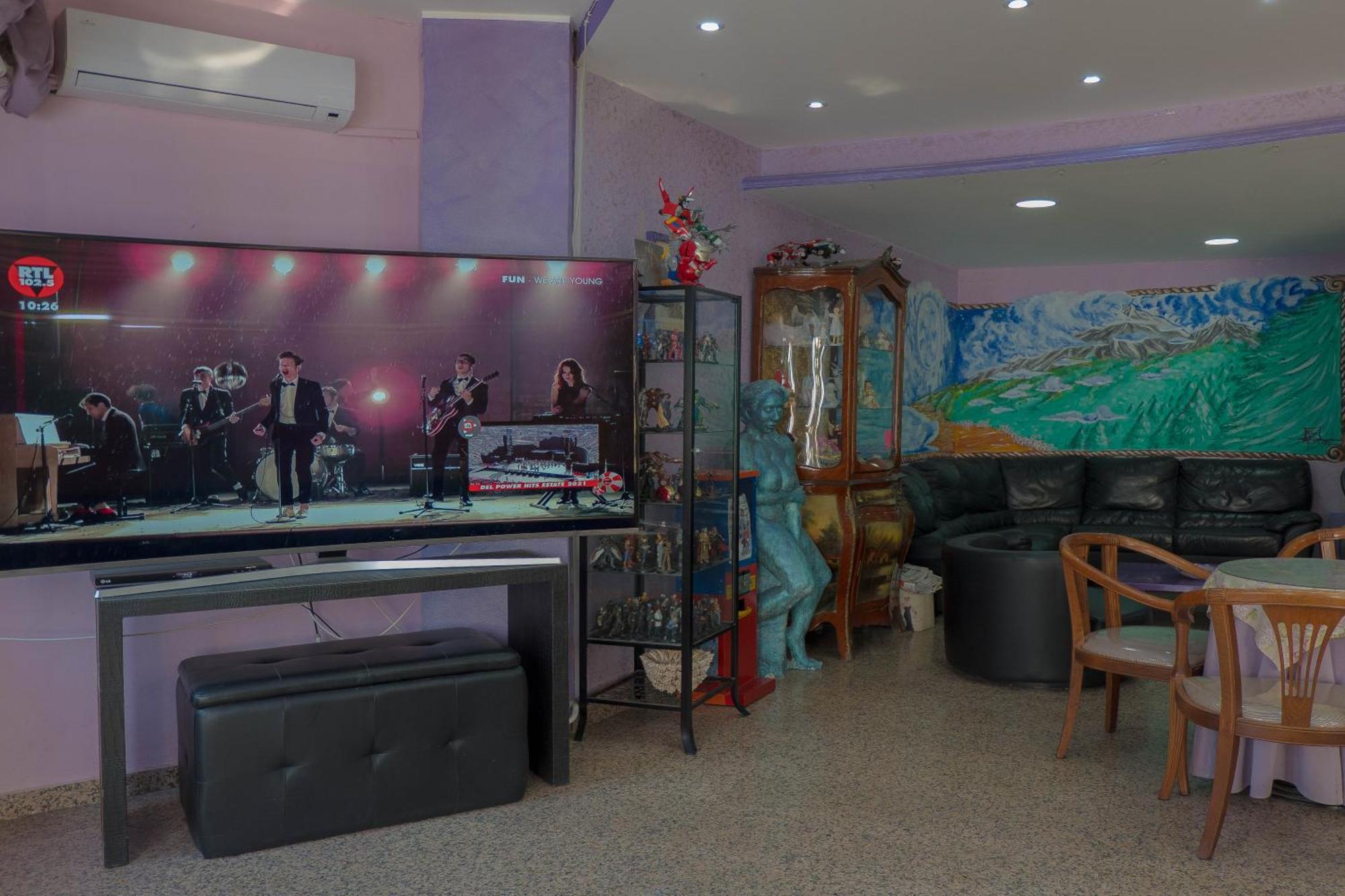 Hotel Albatros Roseto Degli Abruzzi Exterior photo